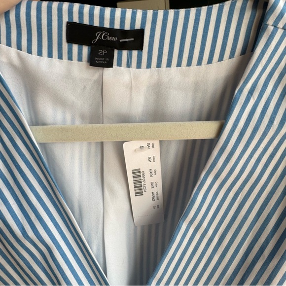 ⭐️NWT - J.Crew Blue & White Striped Wrap Dress - Size 2P - Picture 7 of 8